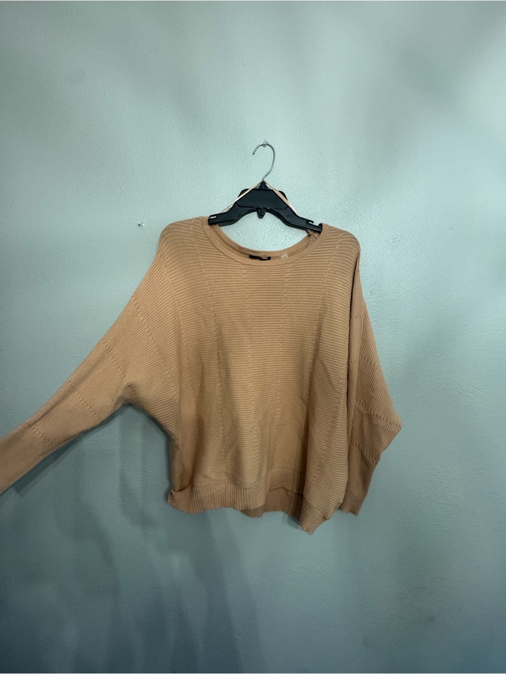T Tahari Ribbed Crewneck Sweater in Camel